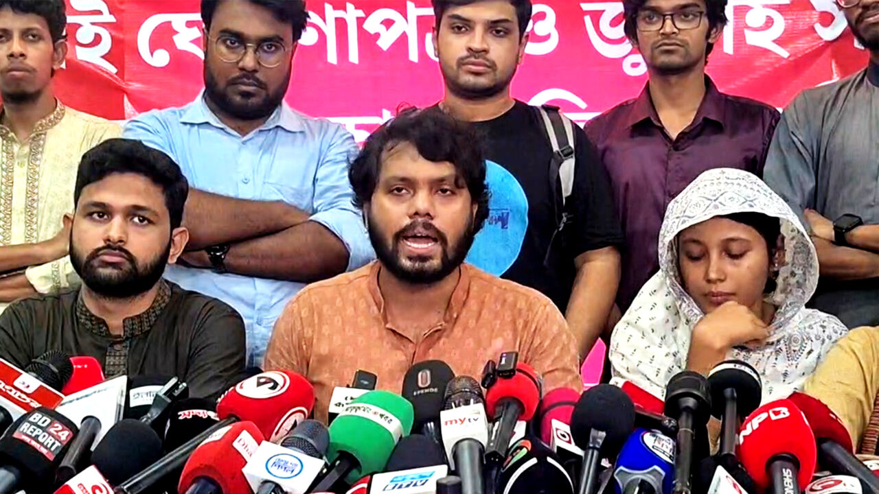 “উপদেষ্টারা সমঝোতায় গেছেন, কিন্তু তারা রাজনৈতিক দলের মুখপাত্রের মতো বক্তব্য দিচ্ছেন: হাদী”