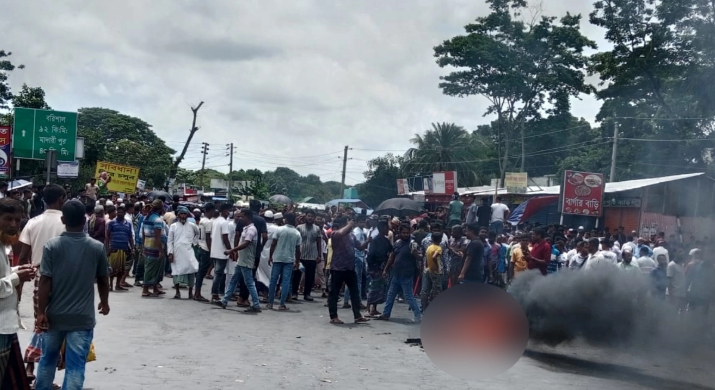 ভাঙ্গা উপজেলা পরিষদে ভাঙচুর ও আগুন