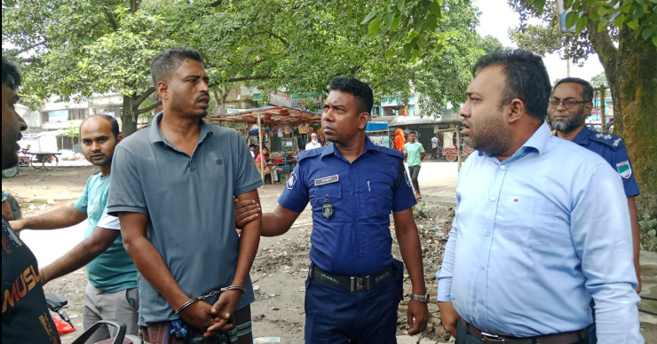 দামুড়হুদায় বাংলা মদ রাখায় ৭ দিনের বিনাশ্রম কারাদণ্ড ও ৩০০ টাকা জরিমানা